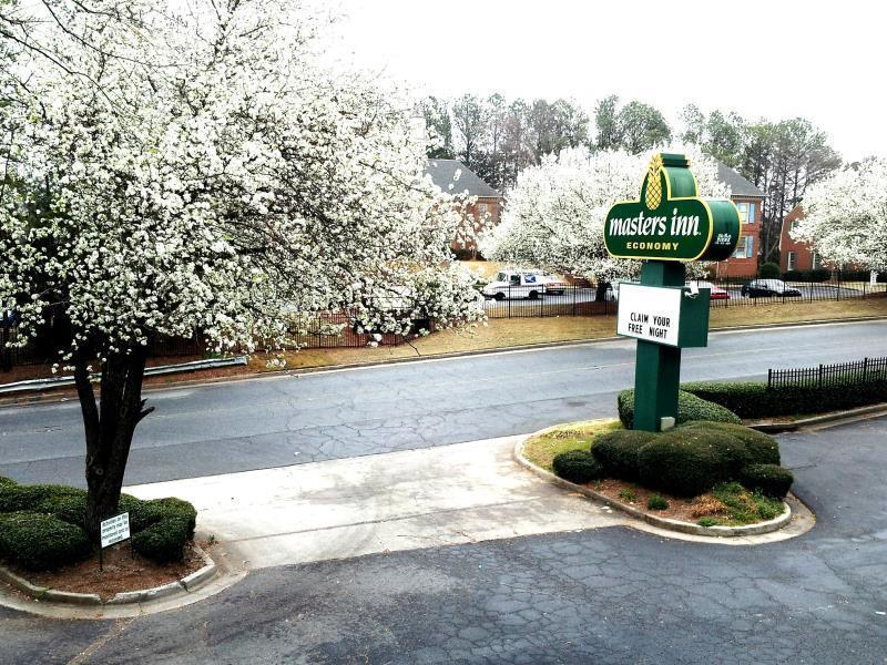 Masters Inn Atlanta - Doraville At I-85 & 285 Bagian luar foto